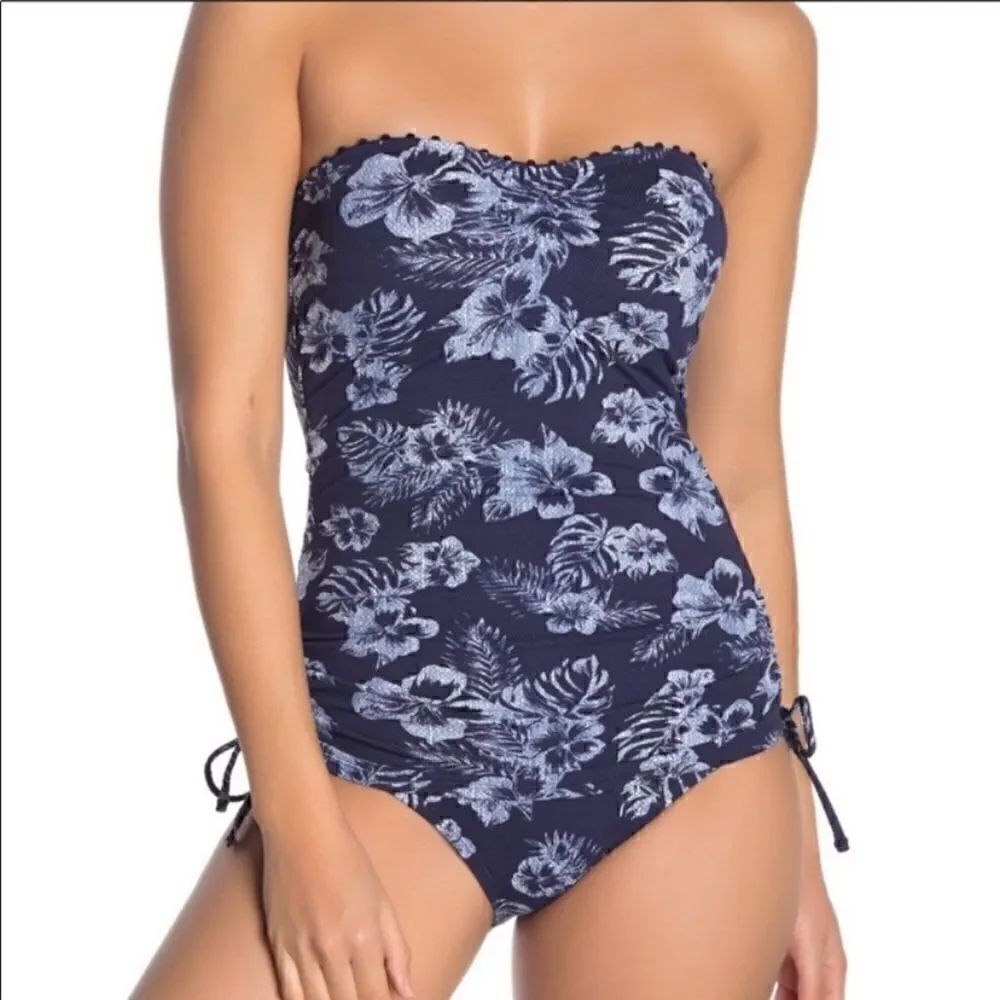 NWT Tommy Bahama Chambray Blossoms Swim Dress